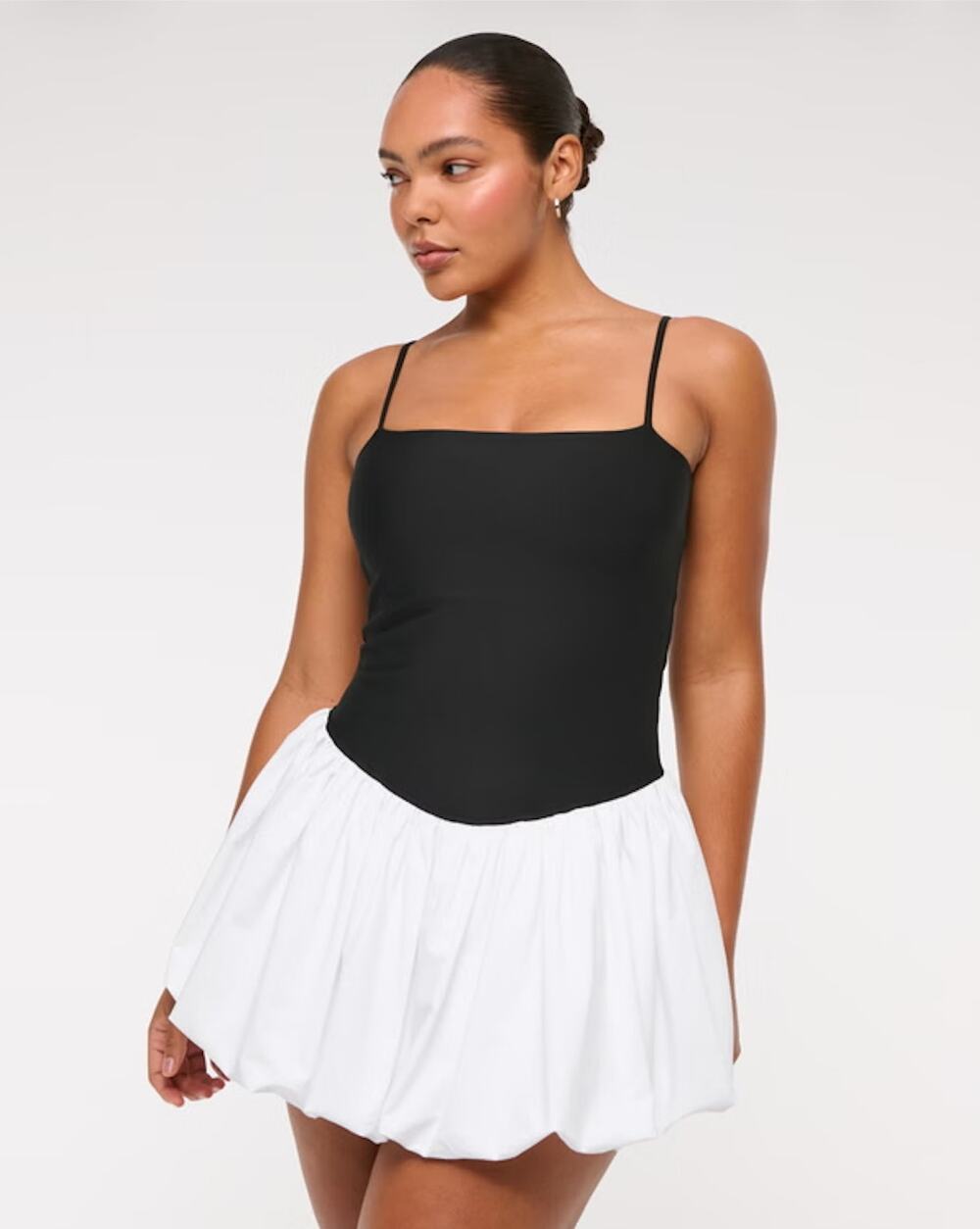 YPB Abercrombie & Fitch sculptLUX Bubble Hem Mini Dress Size Medium NWT